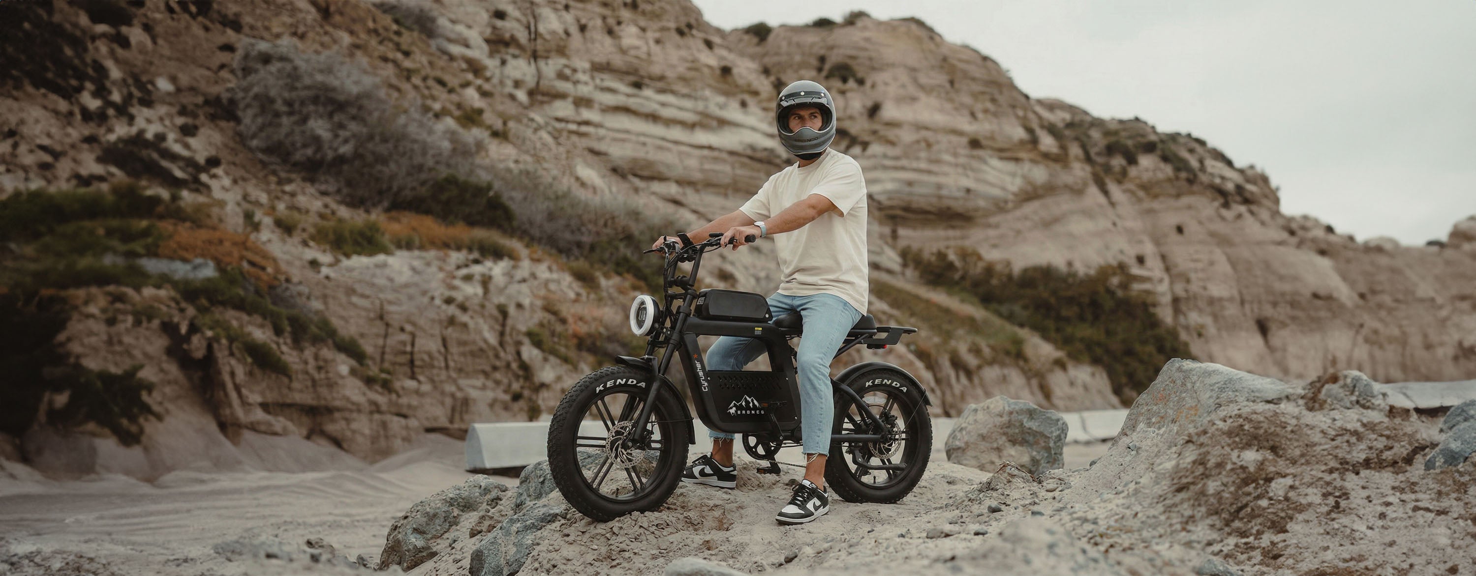 Cyrusher Bronco Moped-Style Electric Bike