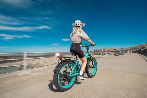 Cyrusher Kuattro ebike summer at the beach 03