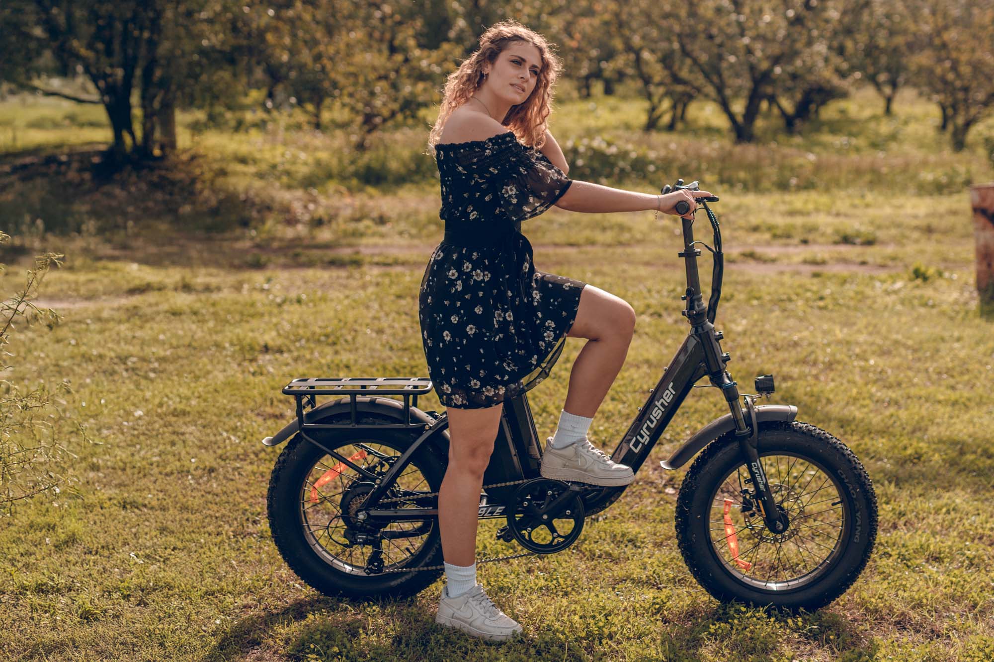 Cyrusher Rumble Step-Thru Fat Tire E-Bike