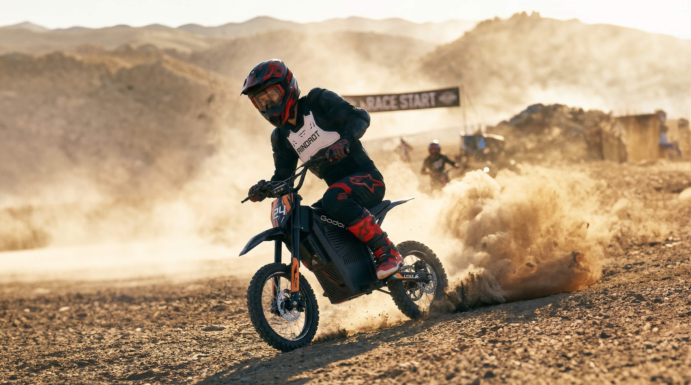 Godoit-Lynx-Electric-Dirt-Bike-motor-Banner-PC-0012