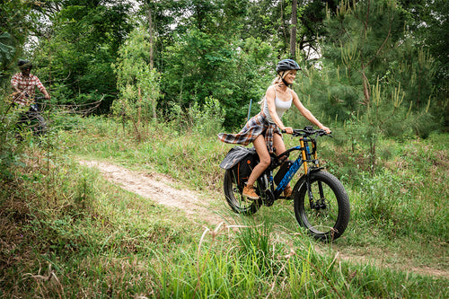 photo bike cyrusher xf900 xf800 ebike camping_couple bike 019