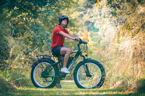 photo ebike cyrusher xf650 relaxing ride 03