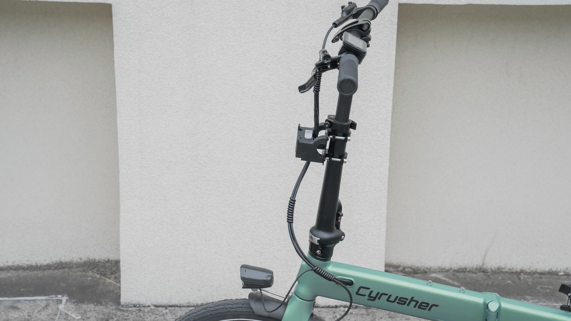 Quick Release Front Basket