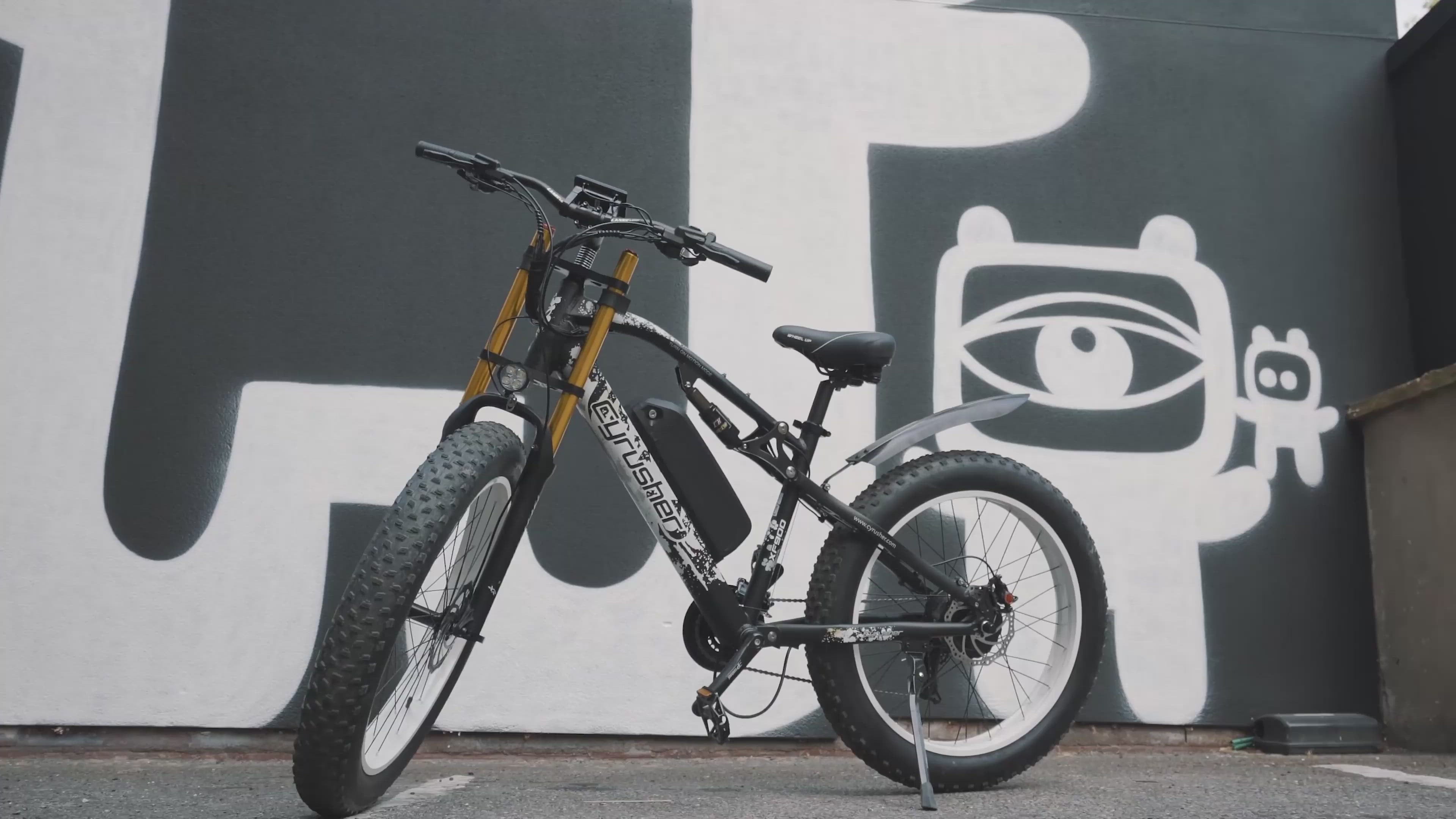 Load video: Cyrusher XF900 Video Thumb